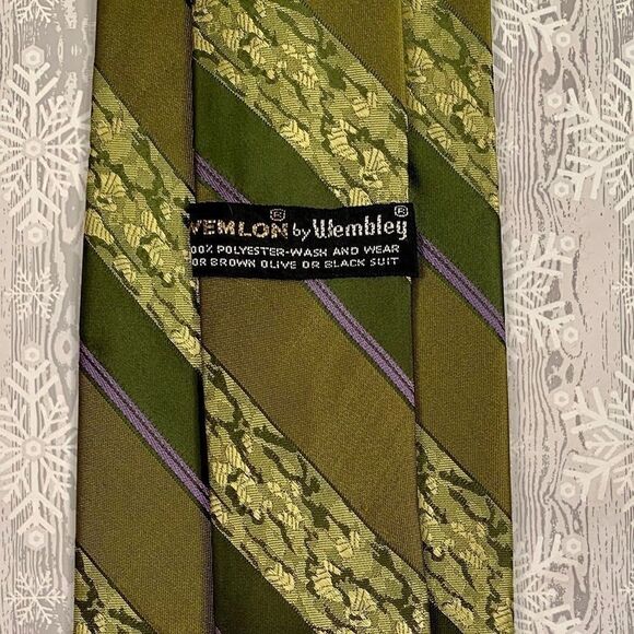 OLIVE GREEN 54” WASHABLE TIE by WEMBLEY - Picture 3 of 3